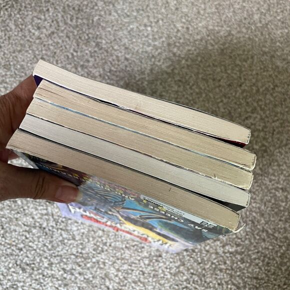 (Lot of 5) R. L. Stine Goosebumps Books 1st Editions: 5,8,9,12,13, - Picture 15 of 16